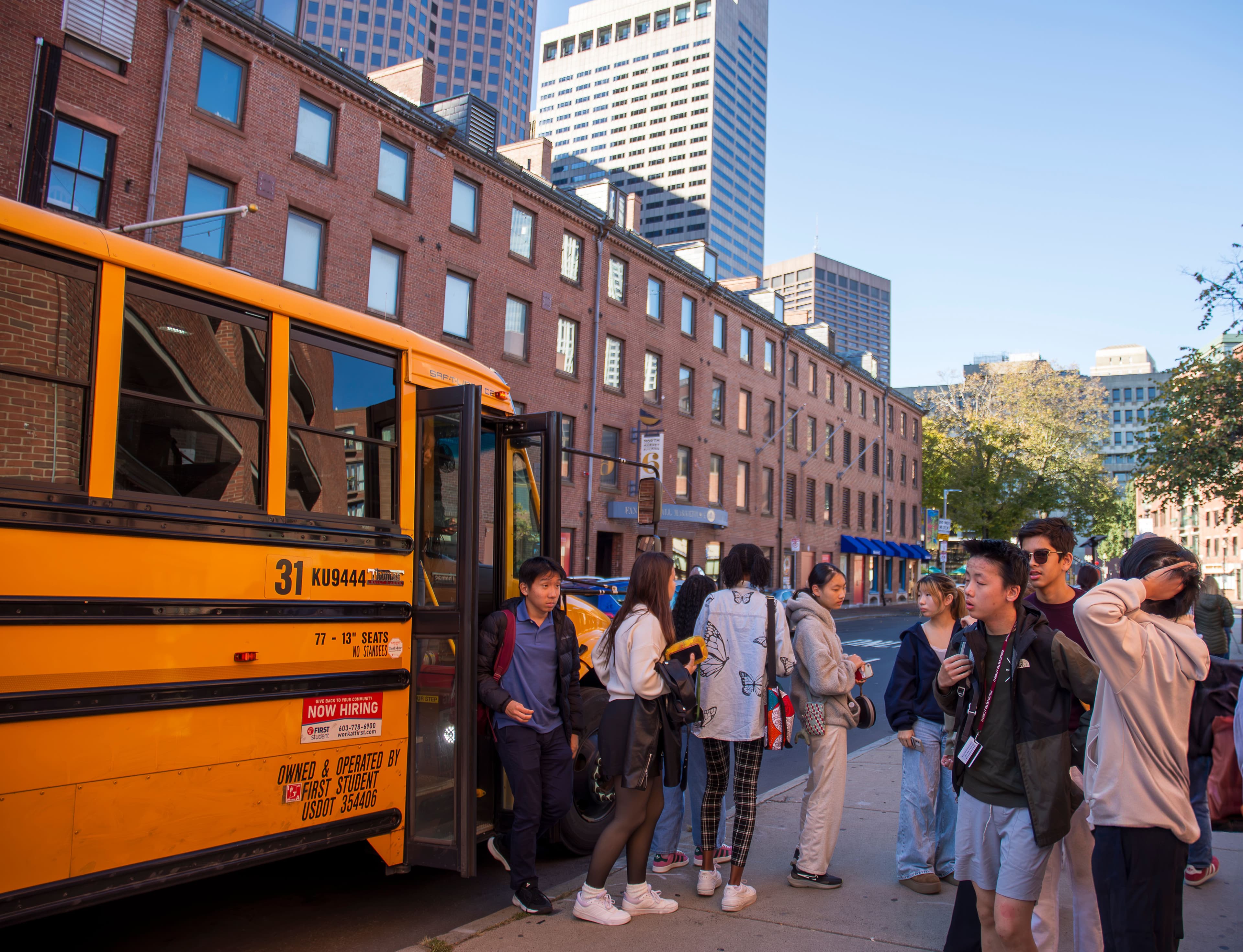 OMA Hosts Family Weekend Trip to Boston for Exeter’s International Students 